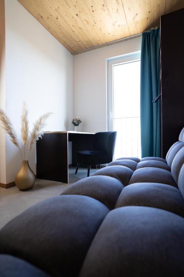 Motel Q Zimmern ob Rottweil Екстериор снимка